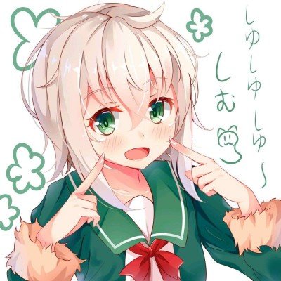 女子让螳螂帮忙吃肉瘊子